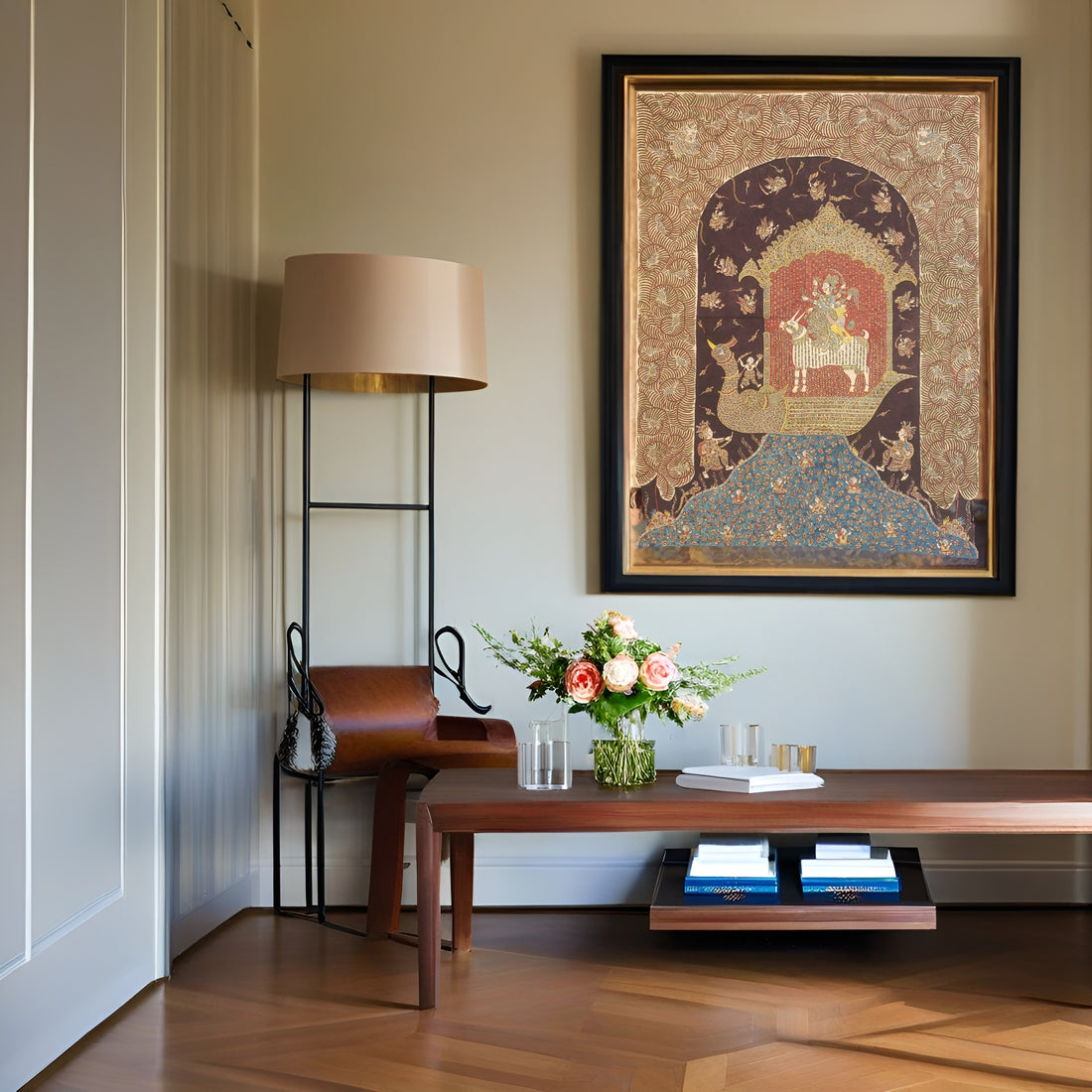 Modern Homes, Traditional Art